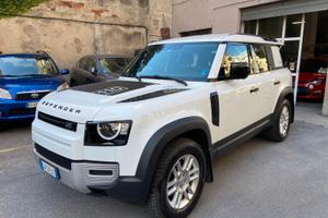 Land Rover Defender 110 S 240hp