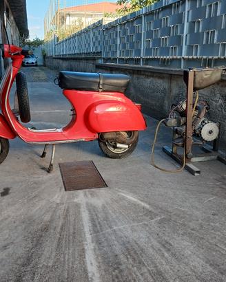 Vespa 50 special anni 80