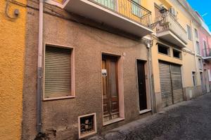 Appartamento da Ristrutturare Piano Terrra