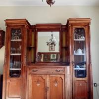 Mobile per sala in stile Liberty