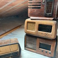 in blocco 4 radio danneggiate