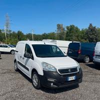 Peugeot Partner 1.6 HDi cambio automatico