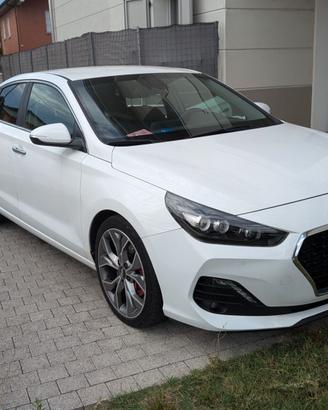 Hyundai i30 fastback