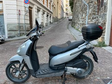 Piaggio Carnaby 125