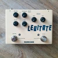 SONICAKE Levitate - pedale 2 in 1 (Delay & Reverb)