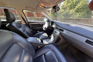 volvo xc70 2 serie