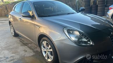 Alfa Romeo Giulietta 1.6 JTDm-2 105 Cv dist nuova 