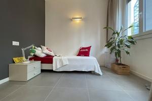 Stanza singola zona M1 Amendola da agosto