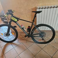 MTB Scott Scale 980 Grigia e nera