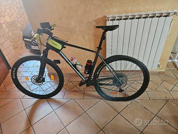 MTB Scott Scale 980 Grigia e nera