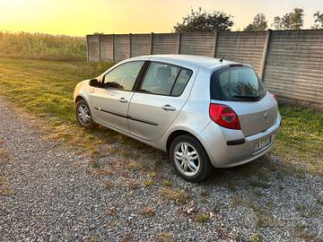 Renault clio 1.2 benzina 