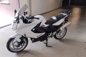 Moto turismo BMW F800 GT