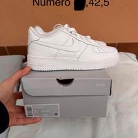 4 PAIA DI SCARPE 2 Uomo- 2 donna