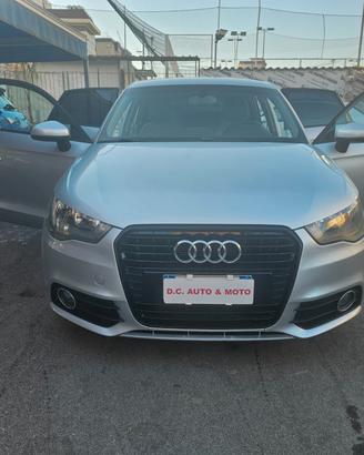 Audi A1 1.6 TDI S tronic 90CV..Da Vetrina..2013