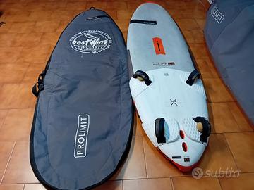  Tavola windsurf da slalom con sacca e pinna