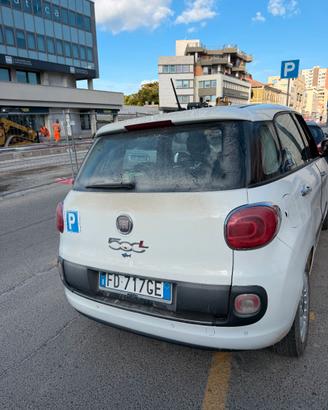 FIAT 500L  AUTOCARRO