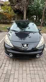 macchina peugeot 207cc decappotabile