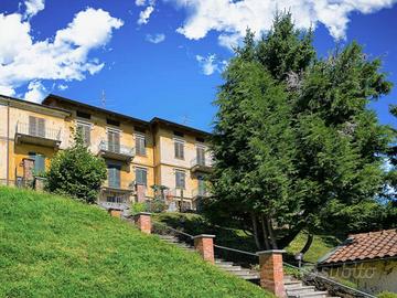 Appartamento di 131 m² con 3 locali e box auto a T