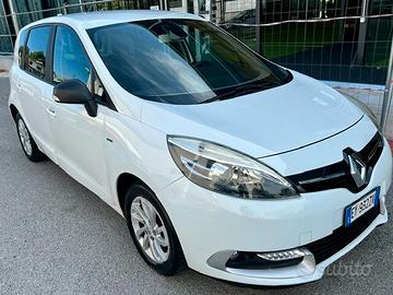 Renault Scenic Scénic XMod 1.5 dCi 95CV Limited