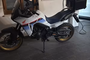 honda transalp 750 02/2026 km 1800