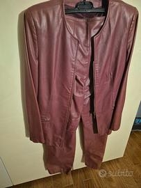 Tailleur Conbipel vera pelle bordeaux taglia 42