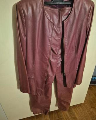 Tailleur Conbipel vera pelle bordeaux taglia 42