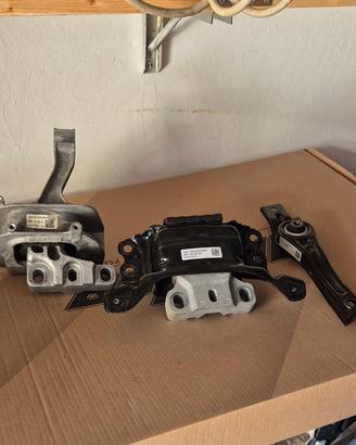 Supporto motore originale VW Golf 7