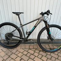 Mtb Cube ruote da 29 cambio 12V sram taglia M