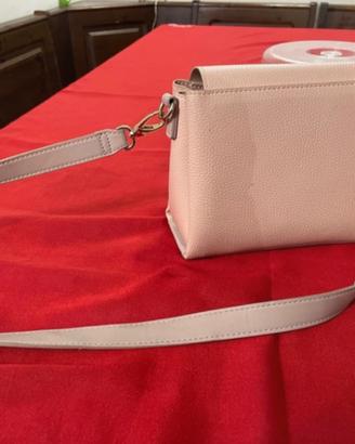 Borsa valentino