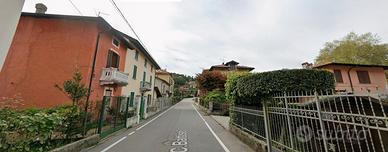 Open-space libero subito a Laveno