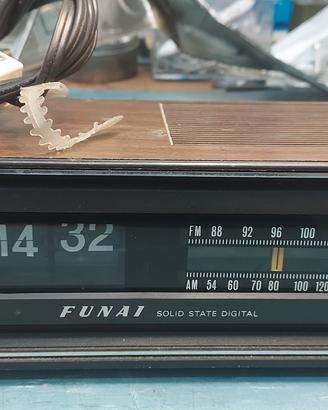 Radio sveglia Funai vintage