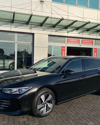 VOLKSWAGEN Passat Variant 2.0 TDI SW 150 CV SCR