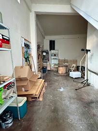 Magazzino spazioso Varazze centro
