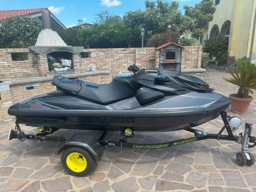 Moto d acqua rxp 300