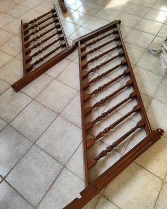 Corrimano con parapetto in legno