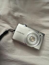 Nikon Coolpix S5100 (rotta x ricambi)