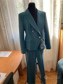 Completo giacca e pantalone