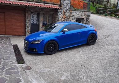 Audi tts manuale