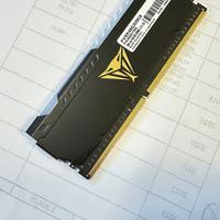 RAM 8GB PATRIOT - 3200GHZ - RGB - DDR4