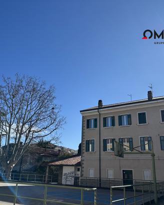 MUGGIA - Tricamere termoautonomo.