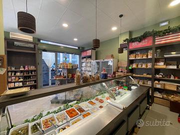 MULTILOCALE A SAN BENEDETTO DEL TRONTO