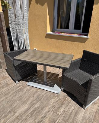 Tavolo da giardino
