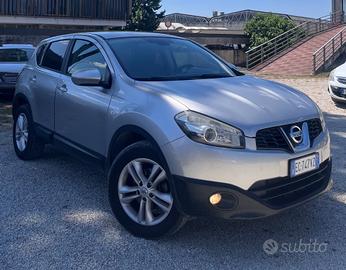 Nissan Qashqai 1.5 dCi PERFETTA SI NEOPATENTATI