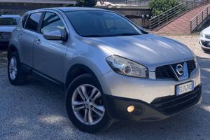 Nissan Qashqai 1.5 dCi PERFETTA SI NEOPATENTATI