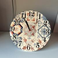 Orologio da parete o da appoggio moderno