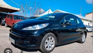 Peugeot 207 - 1.4 benzina come NUOVA
