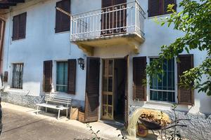 Casa semi-indipendente a Tigliole