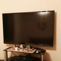 Tv Sharp Aquos modello LC-60LE638E