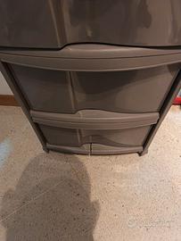 Cassettiera in plastica