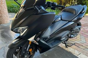 TMAX SX 530 2018